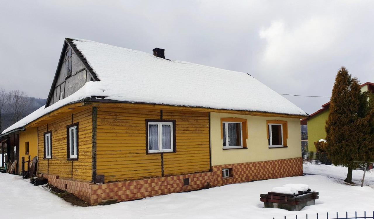 Beskidzki Domek Caloroczny Andrychów Exterior foto